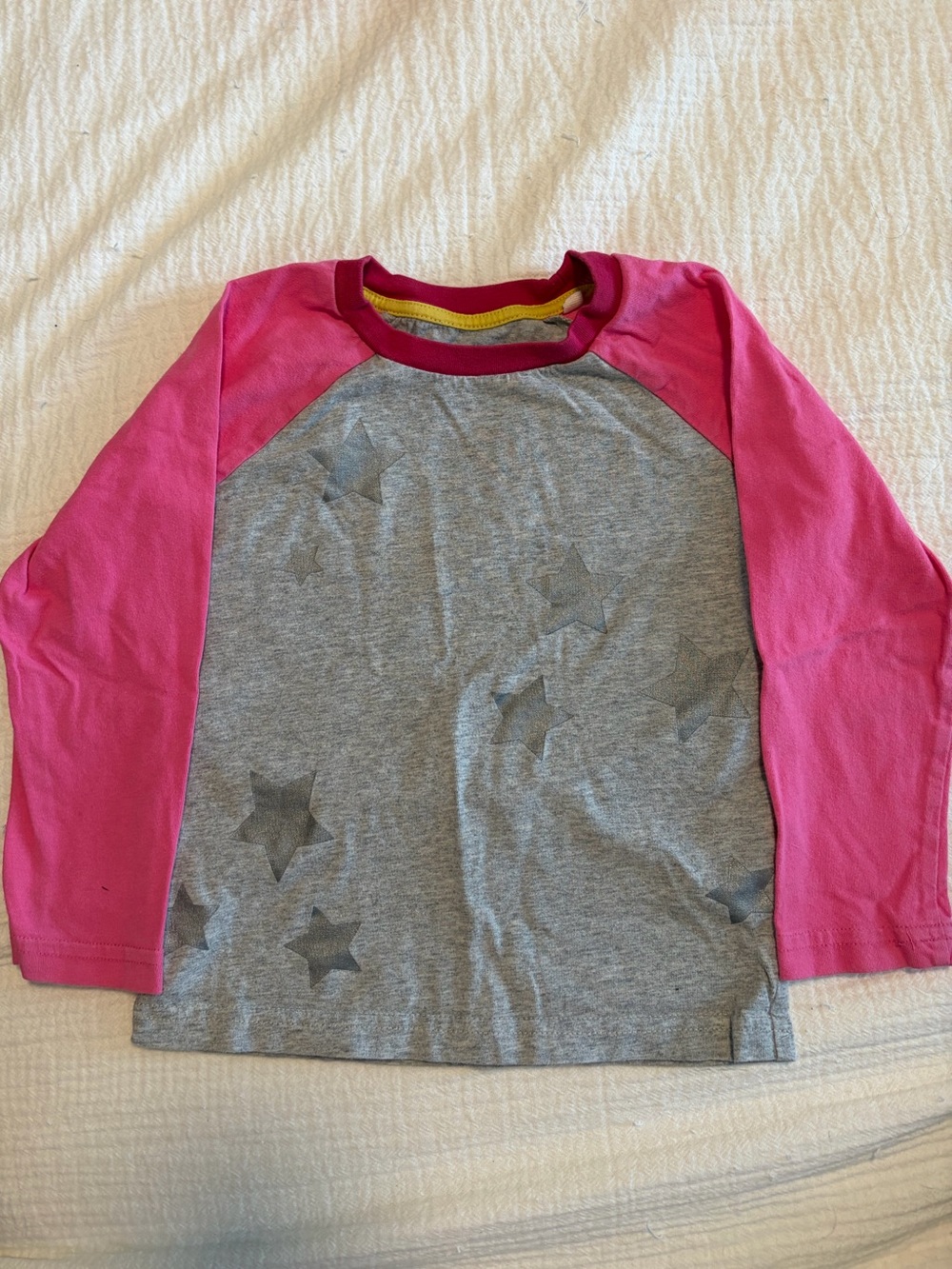 Mini Boden Pink Sleeve Gray Star Raglan Long-Sleeve Tee